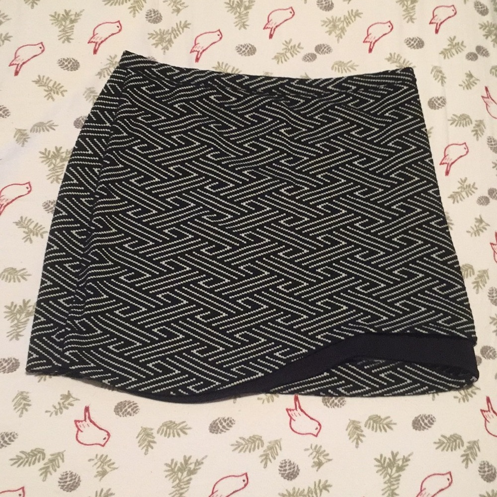 NWOT Gorgeous mini skirt